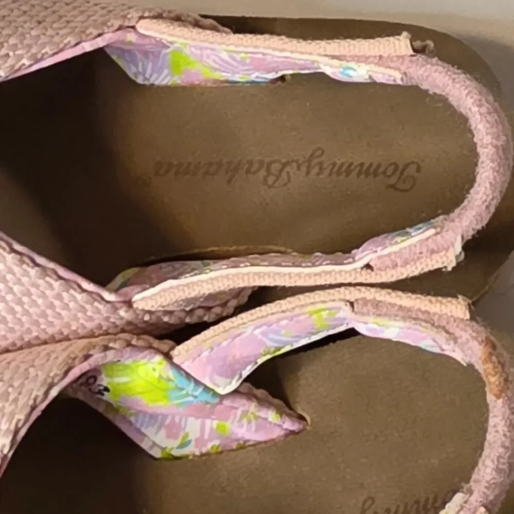 Tommy Bahama Toddler size 5-6 Thong Flip‎ Flops with Elastic Back EUC